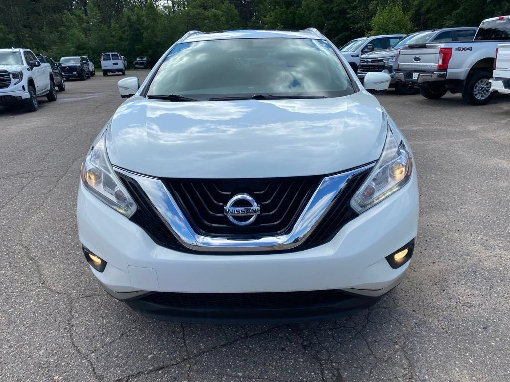 2015 Nissan Murano — interior view